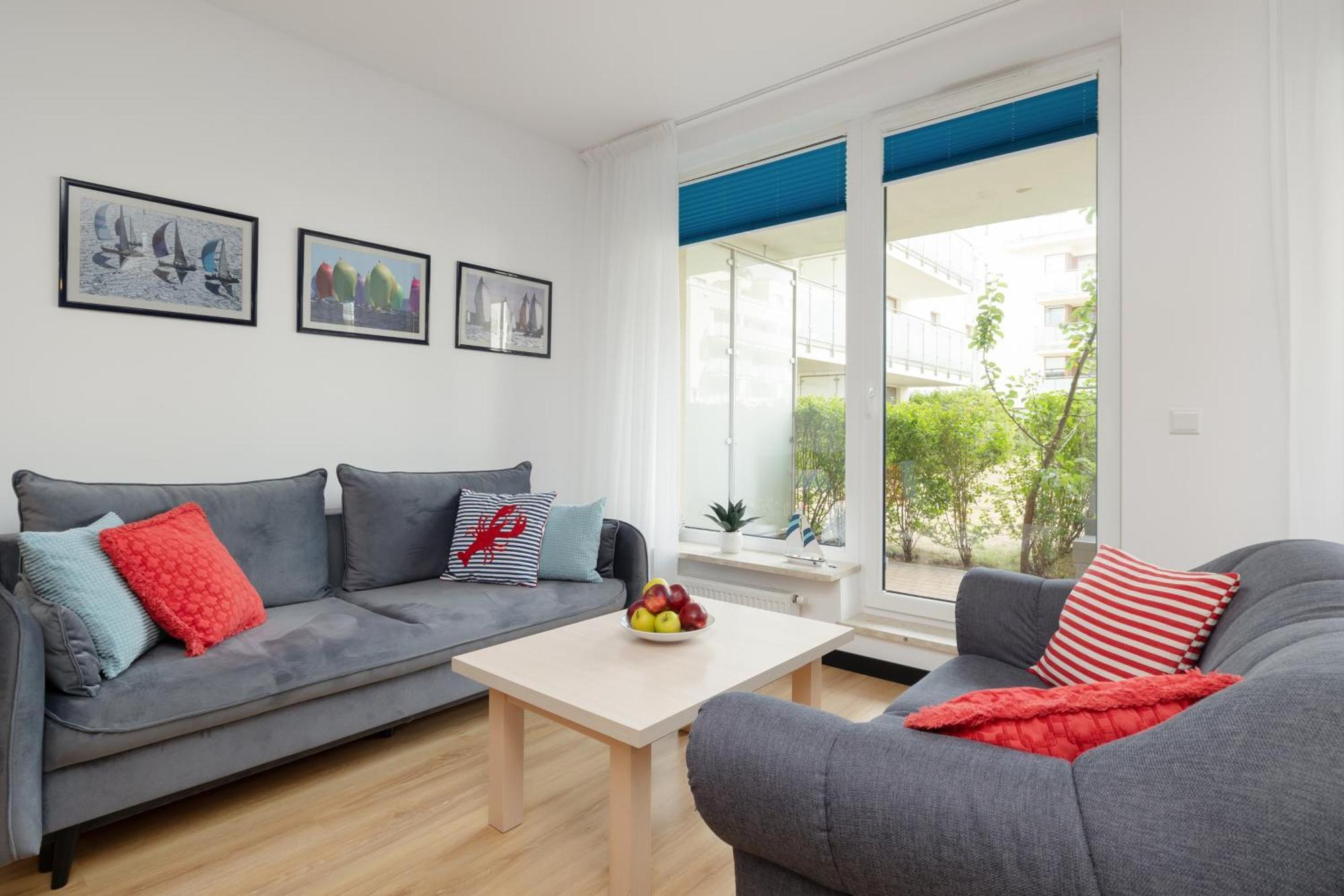 Aquamarina Apartment With Terrace - Close To The Beach - By Renters Miedzyzdroje Exteriör bild