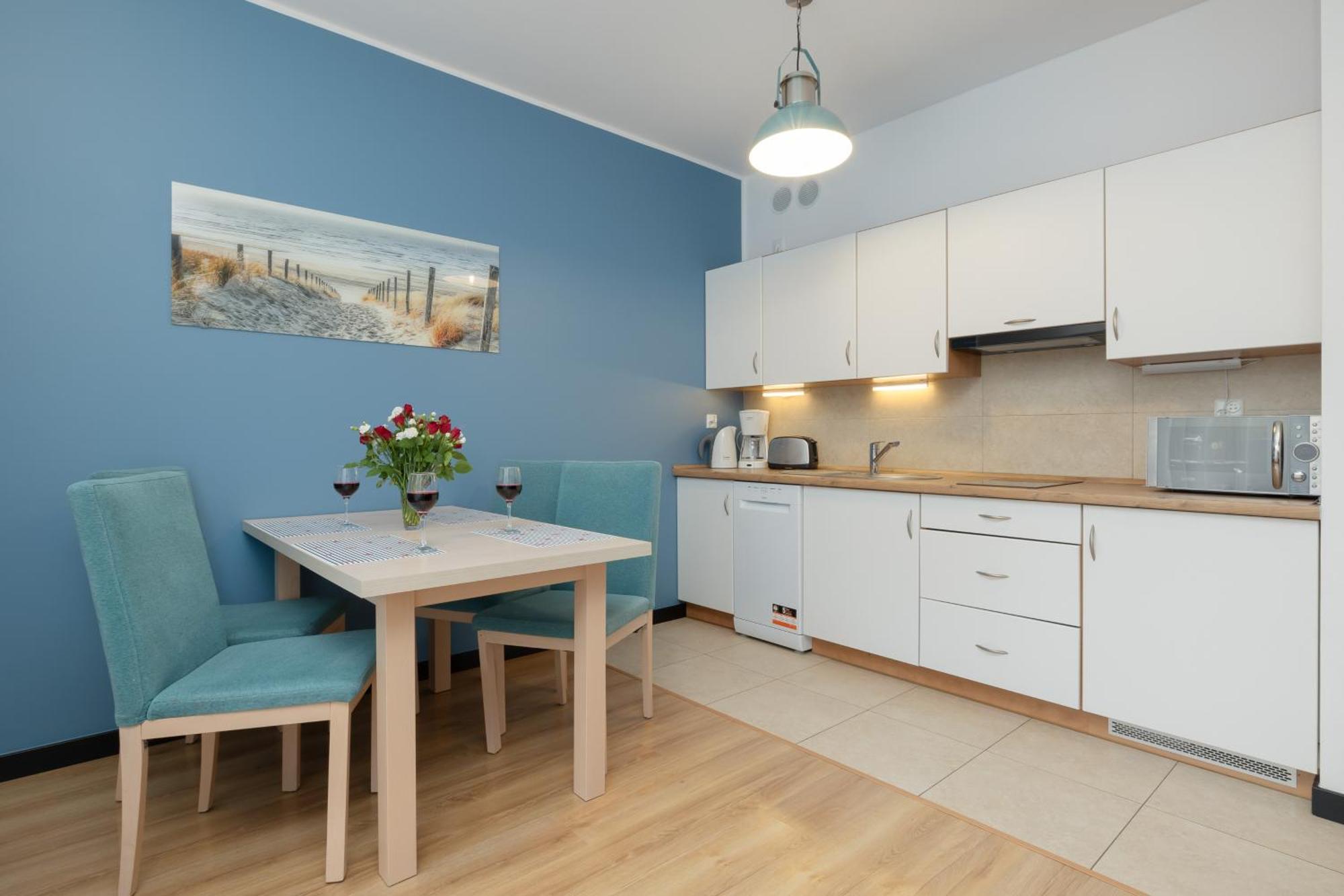 Aquamarina Apartment With Terrace - Close To The Beach - By Renters Miedzyzdroje Exteriör bild