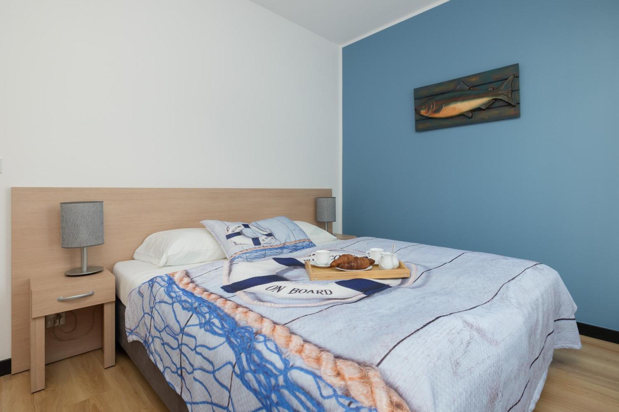 Aquamarina Apartment With Terrace - Close To The Beach - By Renters Miedzyzdroje Exteriör bild