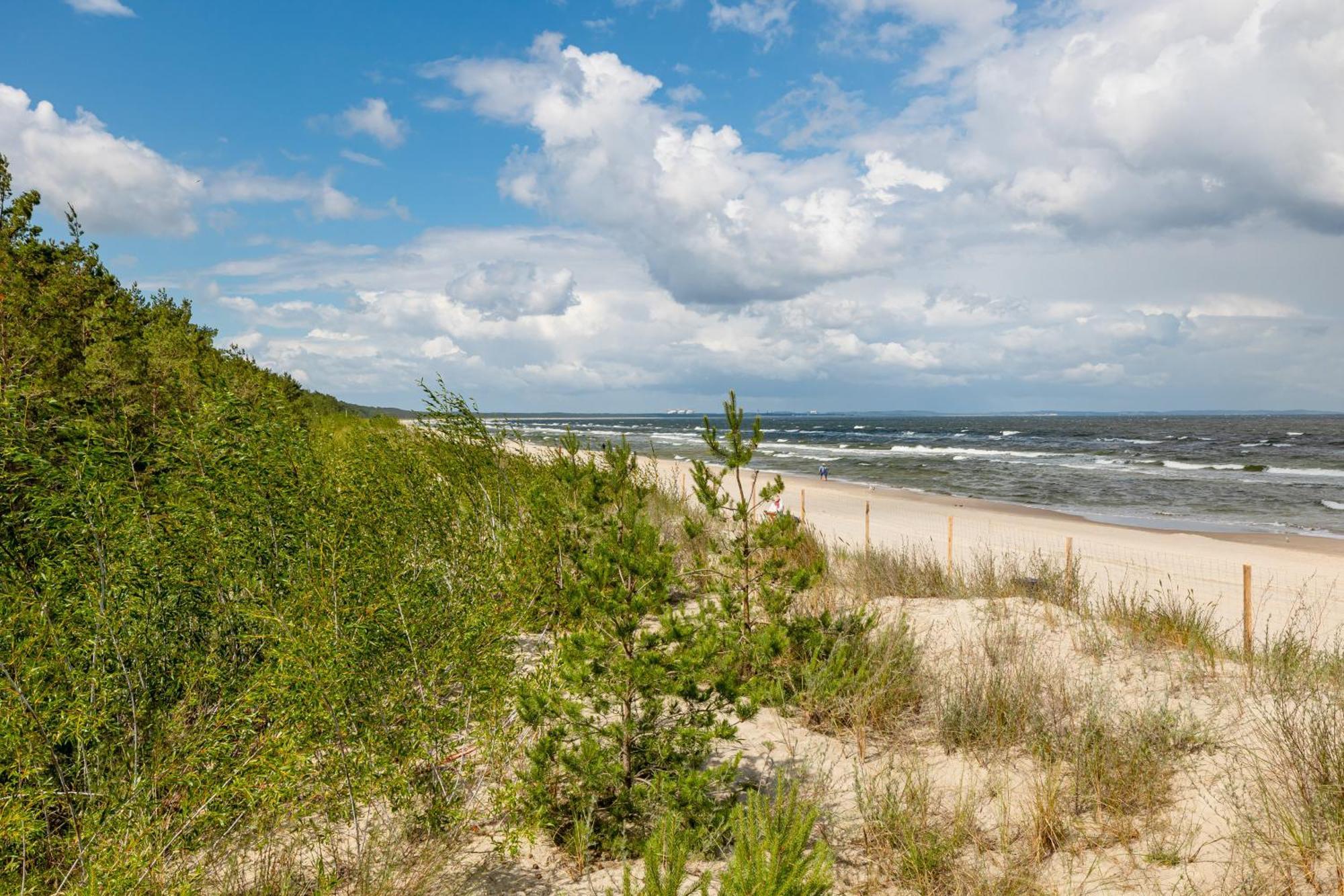 Aquamarina Apartment With Terrace - Close To The Beach - By Renters Miedzyzdroje Exteriör bild